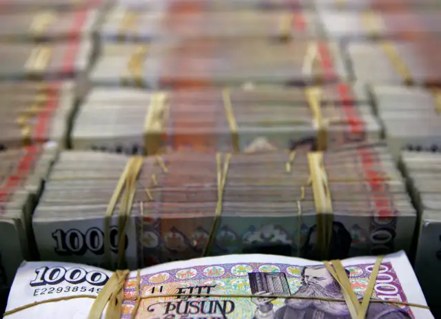 Islandia jaka waluta – poznaj korzyści z używania korony islandzkiej