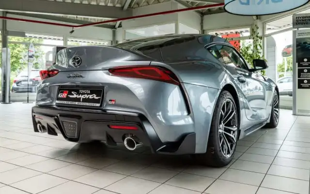 Ile kosztuje Toyota Supra? Ceny, modele i co wpływa na wartość