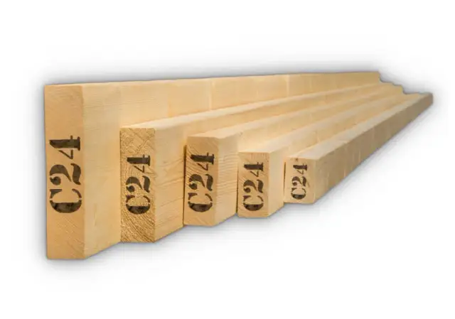 Ile kosztuje drewno konstrukcyjne? Sprawdź ceny i czynniki wpływające