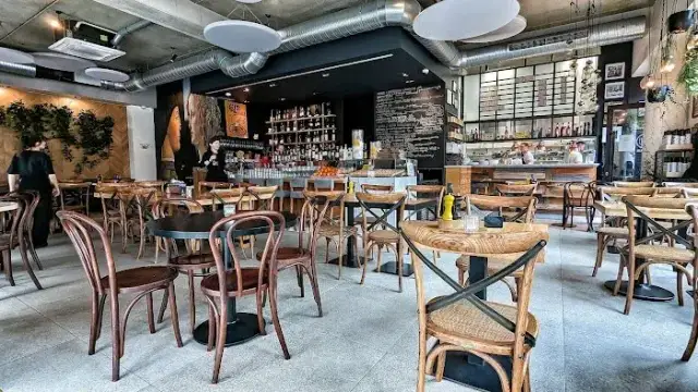 Gdzie zjeść we Wrocławiu? Odkryj najlepsze restauracje i smaki