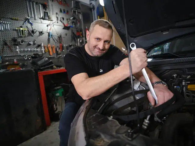 Gdzie znaleźć warsztat naprawy nie do naprawy Adama Klimka?