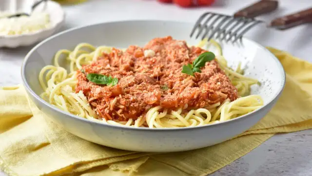 Spaghetti jadłonomia: pyszny przepis na wegańskie pulpeciki z tofu