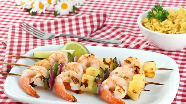 Przekąski na grilla Ania Gotuje: proste i smaczne przepisy na lato