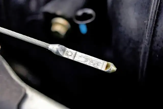 Jaki olej do Volvo V50 1.8 benzyna? Sprawdź najlepsze opcje i specyfikacje