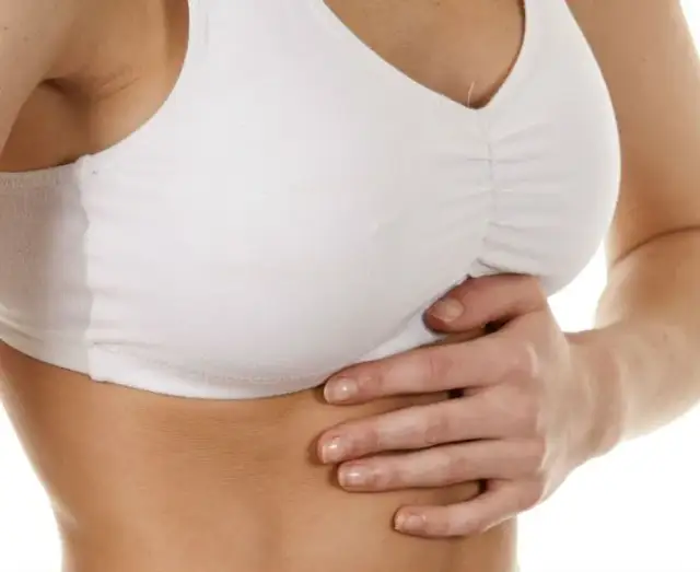 Ból piersi w okresie przekwitania - przyczyny i sposoby radzenia