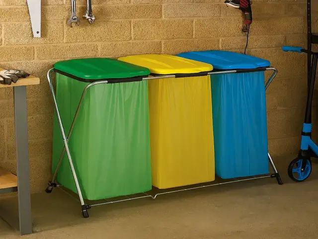 Stojak na worki DIY: Oszczędź 200 zł! Poradnik krok po kroku