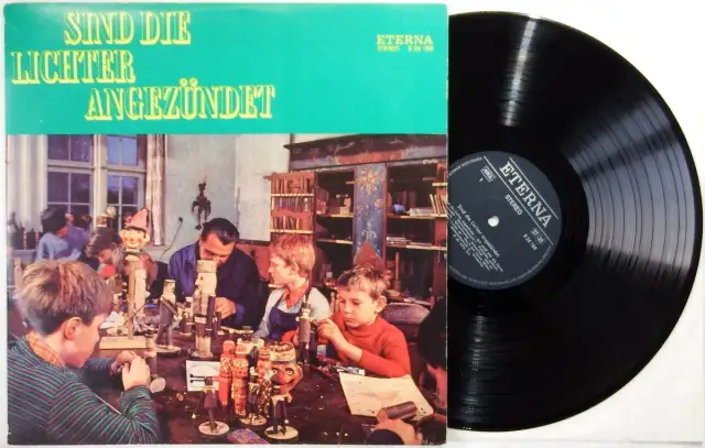 Rundfunk-Kinderchor Leipzig: Songtext von Sind die Lichter angezündet