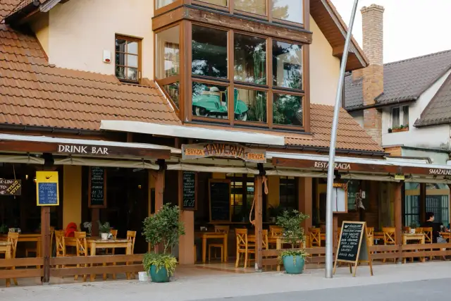 Pogorzelica gdzie zjeść - najlepsze miejsca na smaczne posiłki