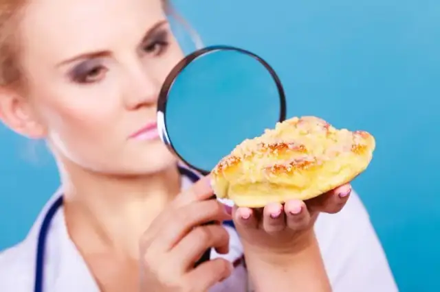 Ciasto drożdżowe ile kalorii? Odkryj, co naprawdę jesz!