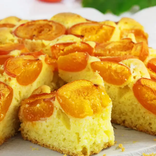 Pyszne ciasto z morelami – prosty przepis, który zachwyci twoich gości