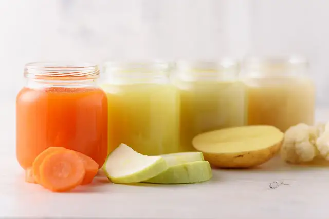 Obiadki dla 6-miesięcznego dziecka - Krok po kroku w świat smaków
