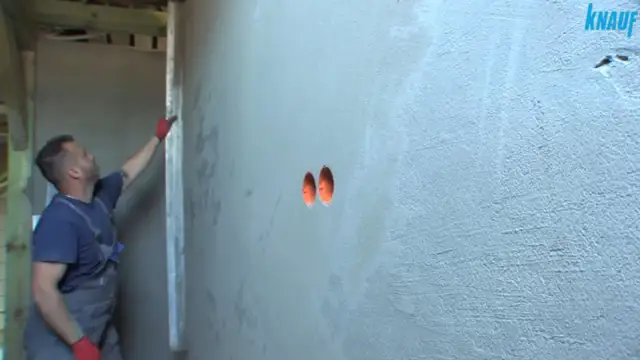 Jak wykończyć tynk cementowo-wapienny? Poradnik od A do Z