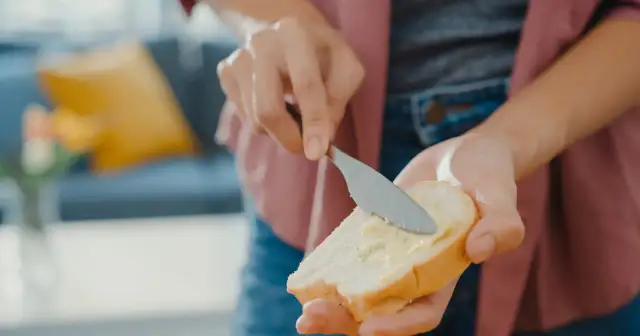 Jaki chleb na odchudzanie? Oto najlepsze wybory dla zdrowia