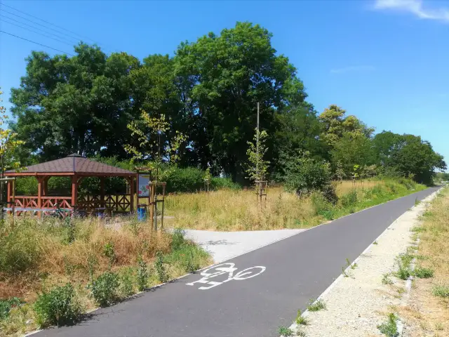 Oborniki-Stobnica: Rowerem do zamku? Pełny przewodnik!