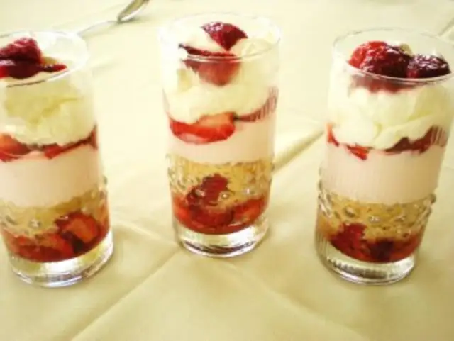 Erdbeer-Quark-Dessert: Einfache Rezepte & schnelle Zubereitung