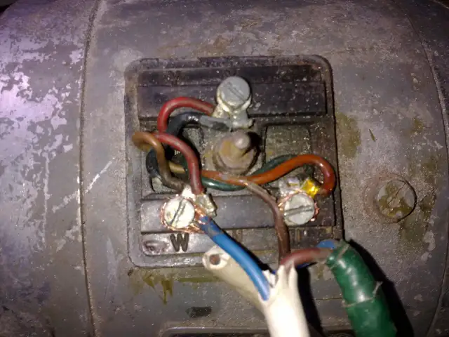 Jak zmienić obroty w silniku jednofazowym bez ryzyka uszkodzeń