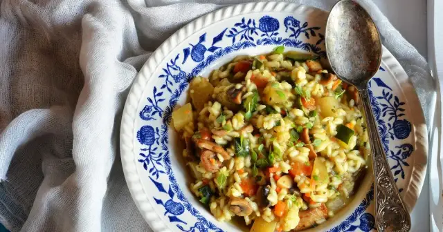 Jakie warzywa do risotto? Odkryj najlepsze składniki na pyszne danie