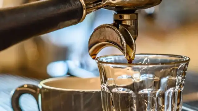 Jak sprawdzić termostat w ekspresie do kawy i uniknąć problemów z grzaniem