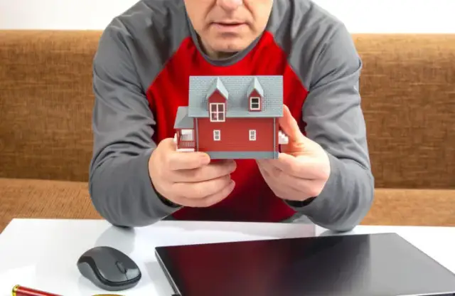 Kto płaci agencji za wynajem mieszkania? Uniknij niepotrzebnych kosztów