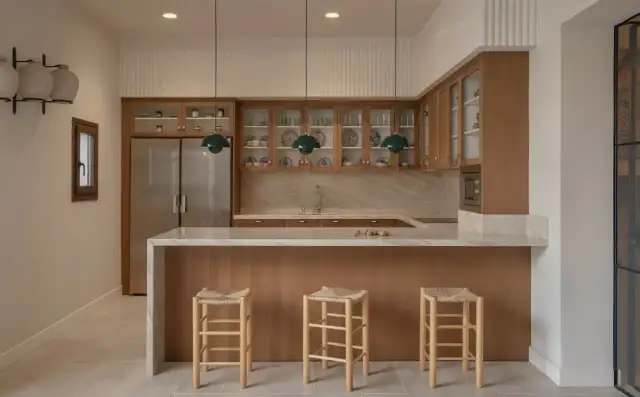 Cocinas pequeñas con isla: ¡Diseña la tuya funcional y con estilo!