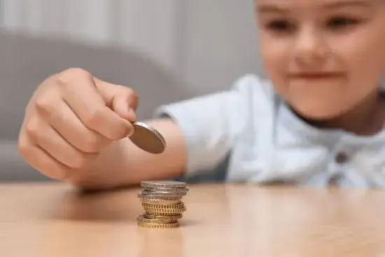 Opłaty za wyżywienie w przedszkolu z góry czy z dołu – co musisz wiedzieć?