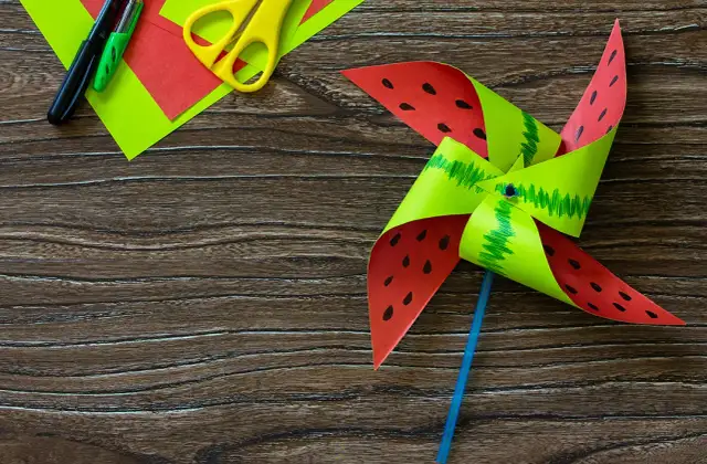 Kreatywne zabawki z papieru dla dzieci - proste pomysły krok po kroku