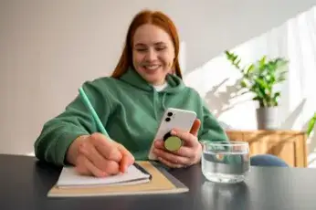 Dziennik wiedzy w telefonie - praktyczne zastosowanie Google Keep i Notion w procesie nauki