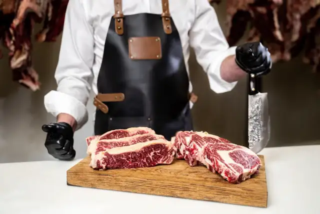 Wołowina z czego pochodzi? Poznaj tajemnice jakości mięsa