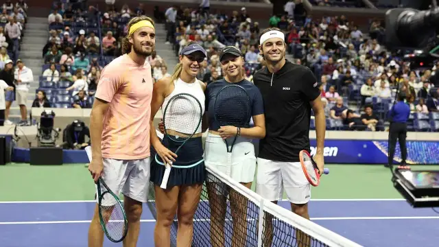 Tsitsipas vs Badosa: Analiza meczu i wyniki rywalizacji