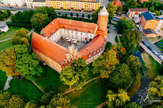 Świdwin atrakcje: Zamek, natura i co warto zobaczyć