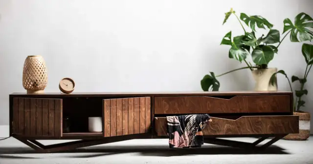 Jak urządzić drewniany dom: 10 stylowych pomysłów na aranżację wnętrz