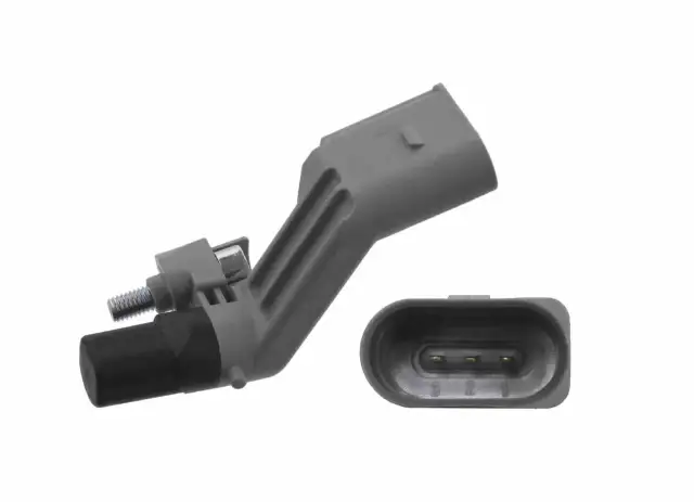 Szary czujnik położenia wału, kluczowy element silnika. Jego awaria objawia się problemami z odpalaniem i nierówną pracą.