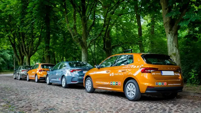 Ile zarabia kierowca Ubera? Zaskakujące fakty o dochodach w Polsce