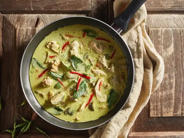 Zupa na obiad: 20+ pomysłów na sycące i rozgrzewające dania