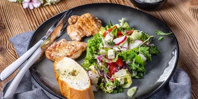 Ile kosztuje catering Chodakowskiej? Ceny, promocje i pakiety do wyboru