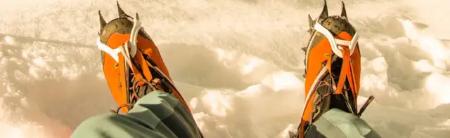 Jakie raczki w góry wybrać, aby uniknąć niebezpieczeństw zimowych?