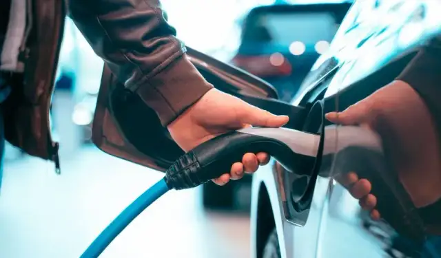 Jak otworzyć stację ładowania samochodów elektrycznych bez błędów