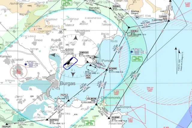 Mapa lotnicza okolic Burgas, Bułgaria. Informacje o trasach i wysokościach lotu pomogą ustalić, ile kosztuje lot do Bułgarii.