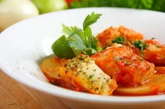 Co na obiad w piątek? 20+ pomysłów na rybę i dania wege!