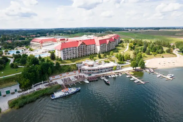 Hotel Gołębiewski Mikołajki - Ile gwiazdek i co oferuje?
