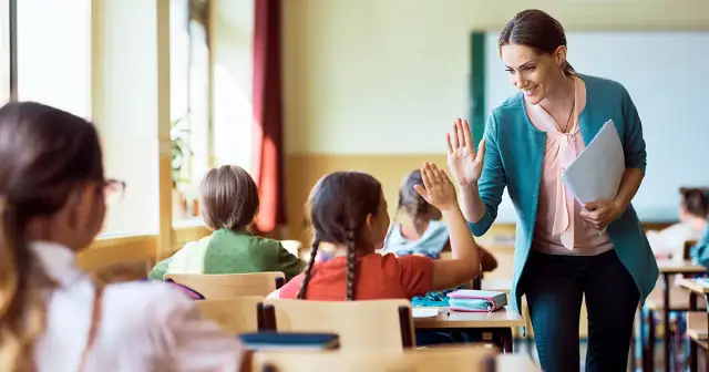 Zdalne nauczanie: czy to efektywna przyszłość dla polskich szkół?