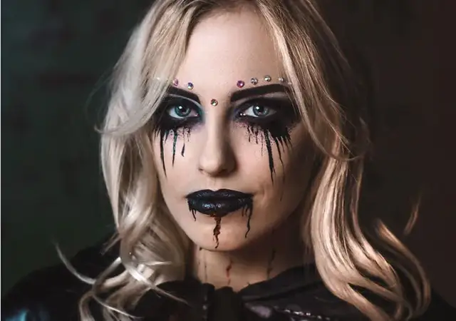 Halloween Make-up einfach: Gruselige Looks schnell selbst schminken