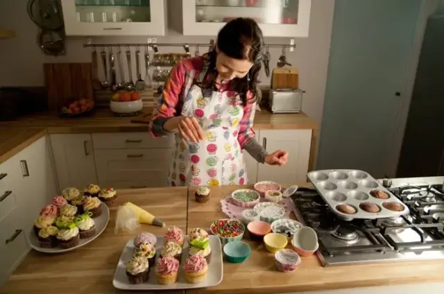 Jak upiec babeczki bez formy - proste sposoby na pyszne wypieki