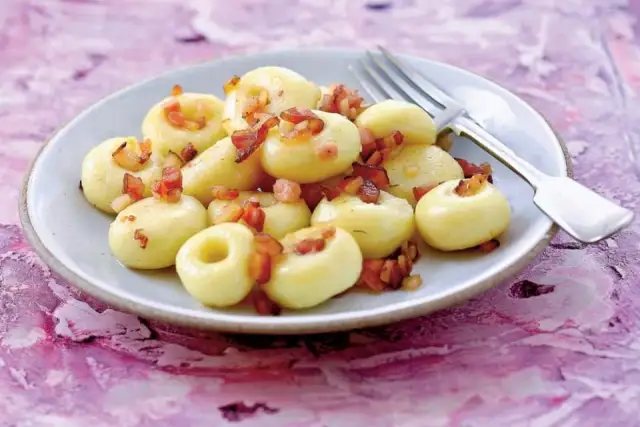 Kluski śląskie: z jajkiem czy bez? Rozwiewam dylemat i daję przepis!