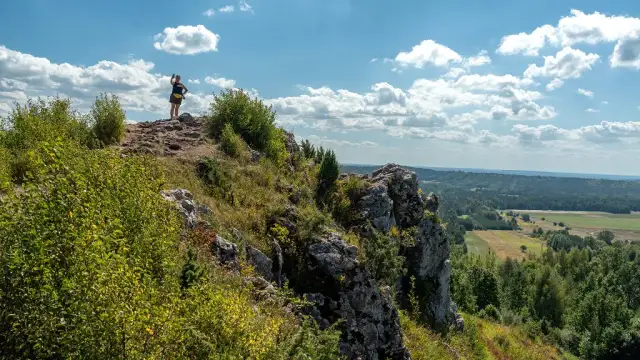 Góry Świętokrzyskie: Co zobaczyć? Przewodnik po atrakcjach i legendach