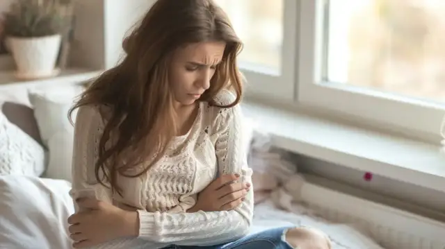 Nerwica objawy: poznaj niepokojące sygnały i jak je rozpoznać