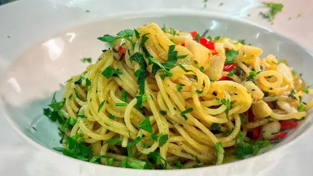 Spaghetti Aglio Olio: Sekret idealnego dania z Neapolu