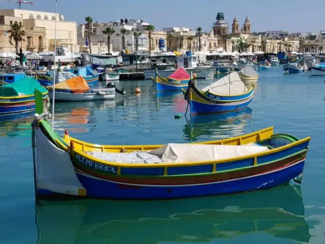 Malta - jak dojechać z lotniska? Wybierz najlepszy transport na wyspie