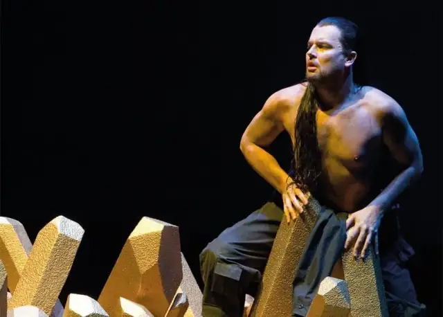 Kto śpiewa w operze? Poznaj znanych artystów i ich role w sztuce