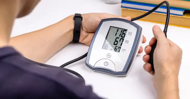 Czy leki na nadciśnienie trzeba brać codziennie? Odpowiedź eksperta